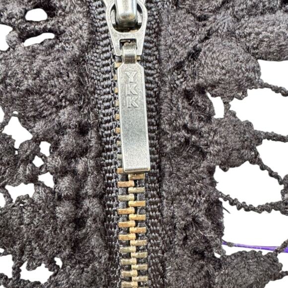 117.JOIE | NWT Joie Women's Elvia D Lace 3/4 Sleeve Caviar Zippered Top XS $328 - Picture 9 of 9